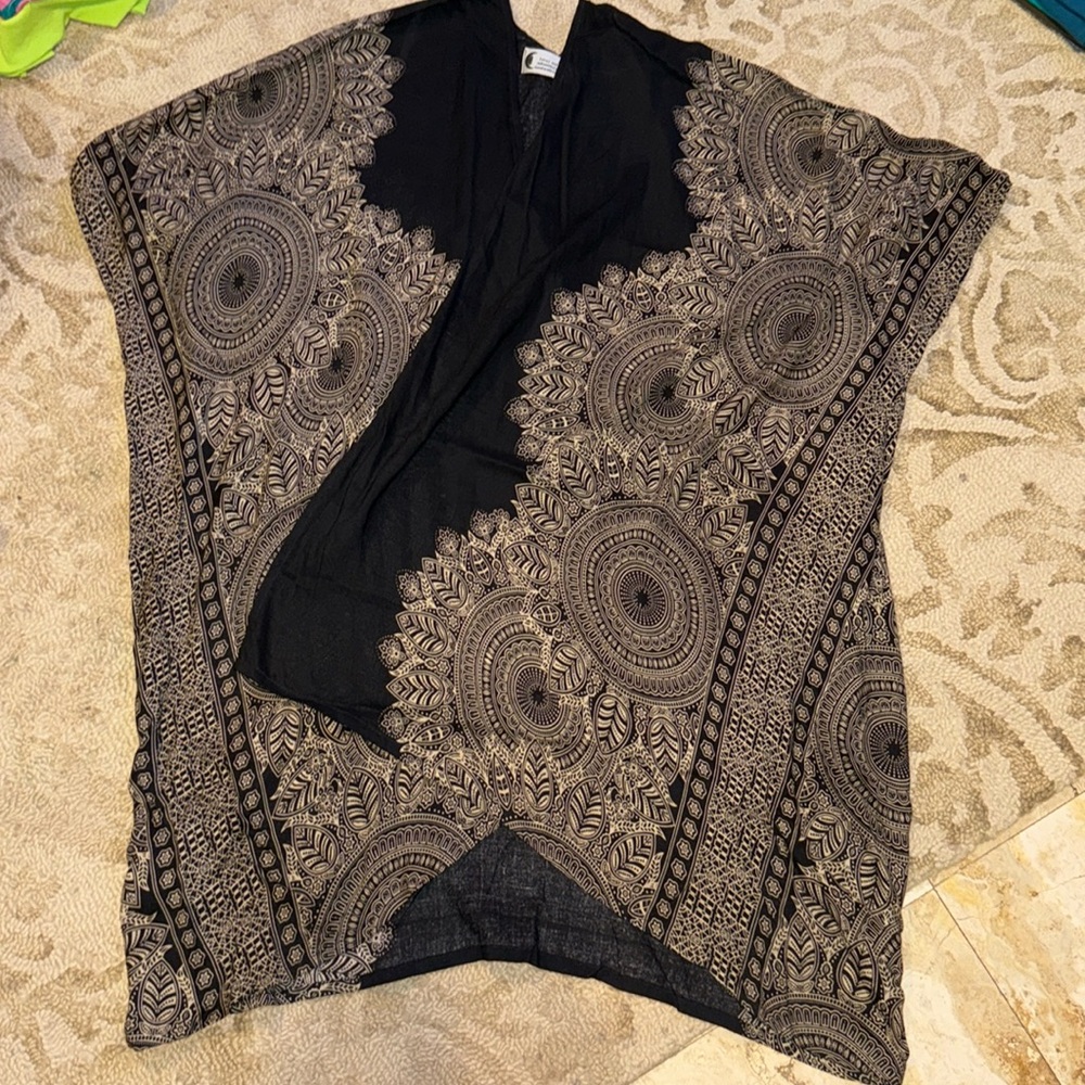 Lotus and Luna Swim Cover Up, one size, non-smoking home